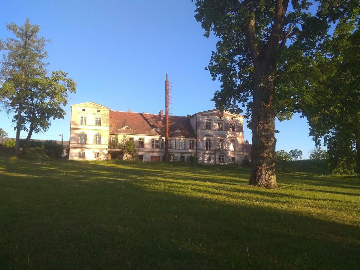 Agroturystyka "Jezioranka" Unichowo Exterior foto